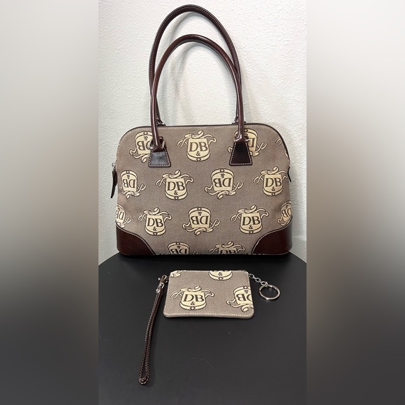 Dooney & Bourke Handbags - Vintage Dooney & Bourke Signature Zip Around Donegal Crest Domed Satchel Bag